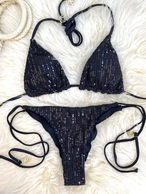 Image de Bikini 2 Pièces Paillettes Scintillantes - Style Élégant & Froncé