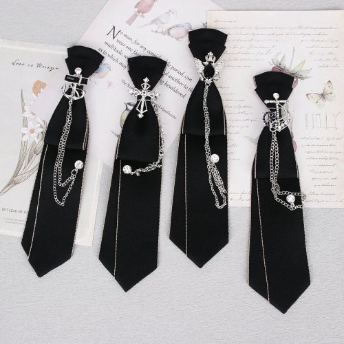 Bild von Elegante Handgefertigte Schwarze Krawatte mit Kristall-Strass
