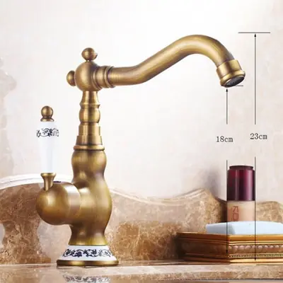 Image de Robinets de Lavabo Antique en Laiton - Design Élégant & Fonctionnel