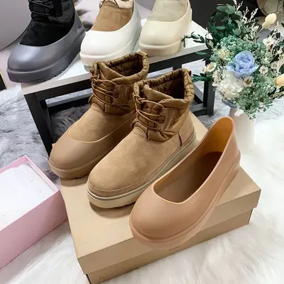 Image de Bottes de Neige Imperméables Hommes & Femmes - Chaussures Hiver Antidérapantes