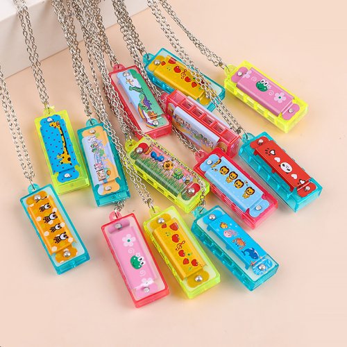 Afbeelding van 10/20 Stuks Cartoon Mini Mondharmonica Met Ketting Muzikaal Speelgoed Voor Kinderen Verjaardagsfeestje Gunsten Pinata Vulstoffen Jongen meisje Kerstcadeau