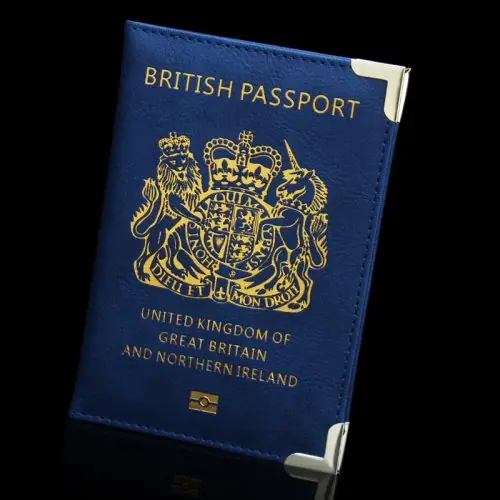 Image de Étui de Passeport en Cuir PU pour UK - Élégant & Pratique