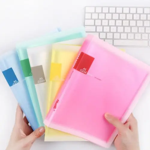 Image de Dossier A5 Transparent avec 60 Pages Colorées