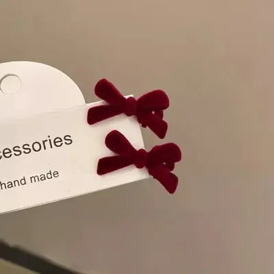 Image de Barrettes Velours - Mini Barrettes Papillon pour Filles et Femmes