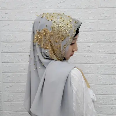 Image de Hijab Paillettes Diamants - Élégance & Style