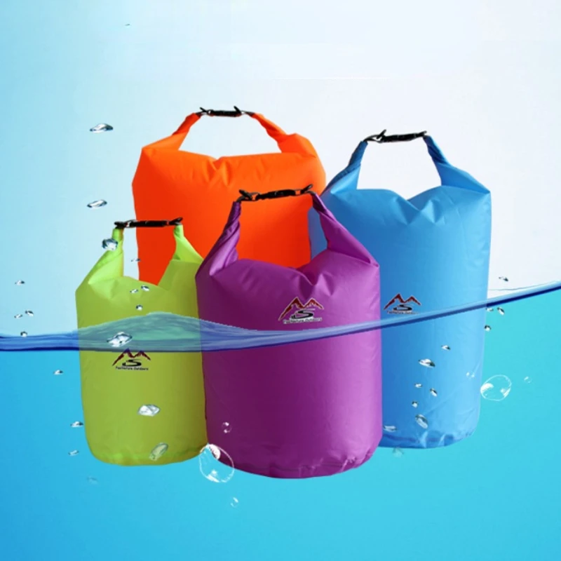 Imagen de Bolsa Impermeable de 70L - Ideal para Actividades Acuáticas