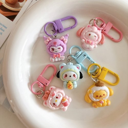 Zdjęcie Śliczny kreskówkowy brelok w kształcie serca – urocza zawieszka na plecak i telefon dla dziewczynki, idealny prezent dla najlepszej przyjaciółki