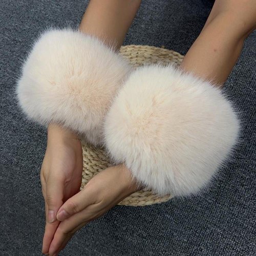 Image de Manchettes Hiver Chaudes en Peluche - Style & Confort