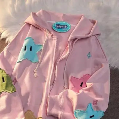 Image de Sweat à Capuche Étoile Animée - Style Tendance pour Femmes