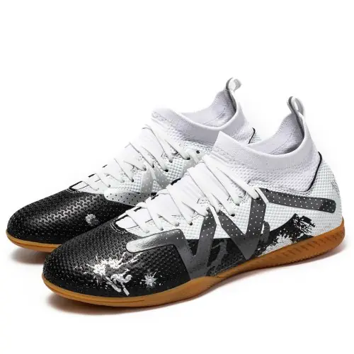 Image de Chaussures de Football Pro - Confort & Durabilité