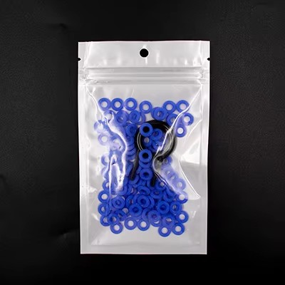 Azul oscuro