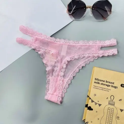 Image de String Dentelle Transparente Sans Couture - Lingerie Féminine Sensuelle