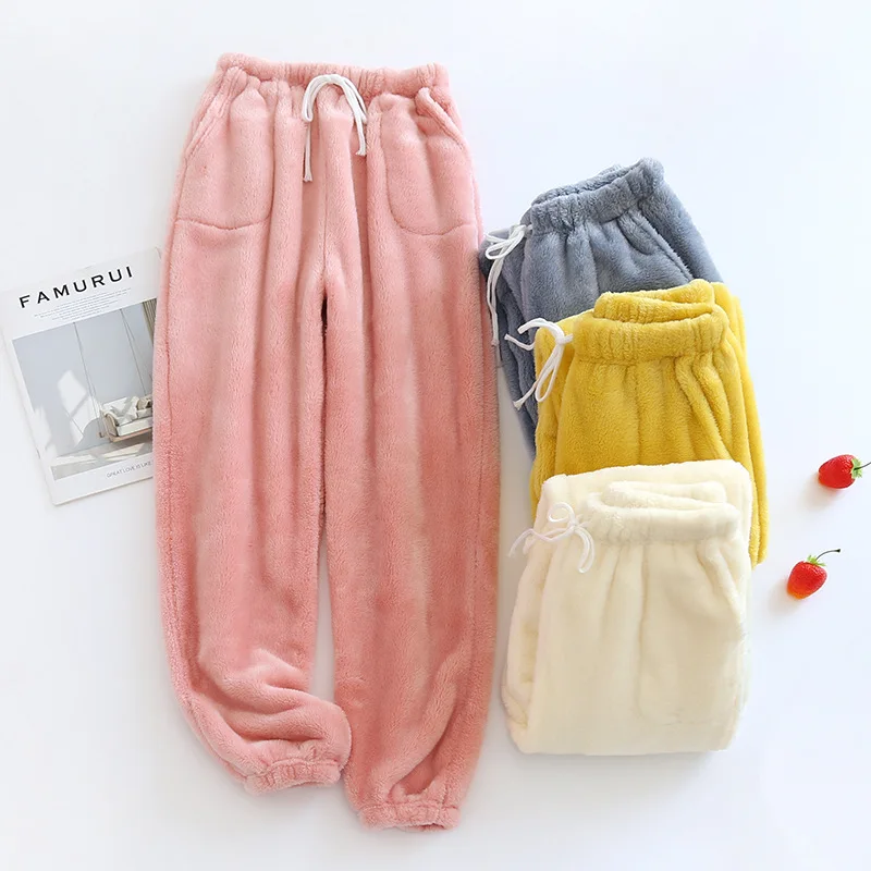 Bild von Gemütliche Damen-Flanellhose – Warm & Stilvoll für Herbst & Winter