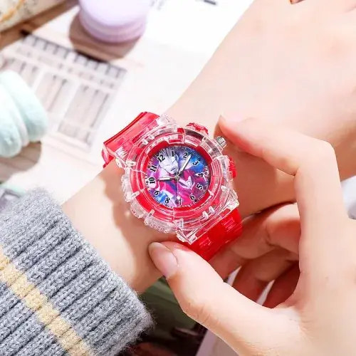 Image de Montre Lumineuse Enfant - Design Dessin Animé & Sport