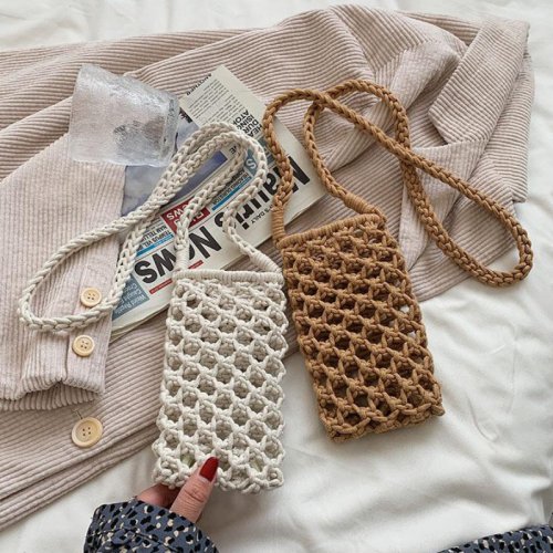 Zdjęcie Elegancka, jednokolorowa torba crossbody damska – lekka, pleciona, szydełkowa, idealna na telefon i codzienne wyjścia