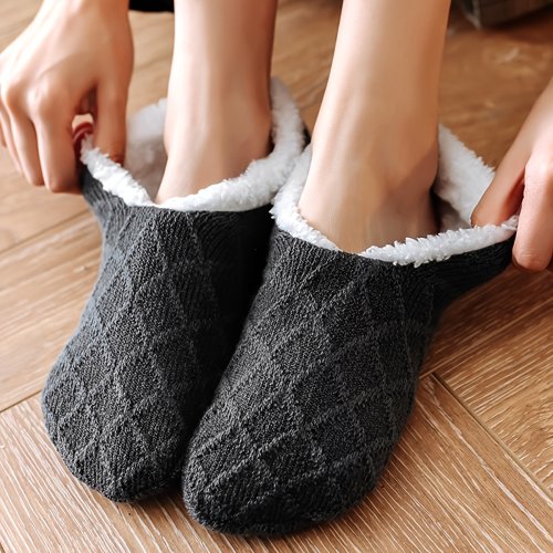 Image de Chaussettes de Sol Pelucheuses Femme - Confort & Style