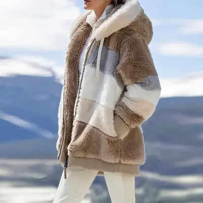 Image de Manteau à Capuche Femme Hiver 2025 - Style Décontracté & Chaud