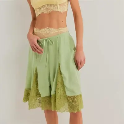 Image de Short Satin Dentelle - Jupon Mignon & Coquette
