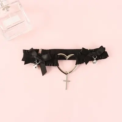 Image de Porte-Jarretelles en Dentelle pour Mariée - Accessoire Séduisant & Élégant