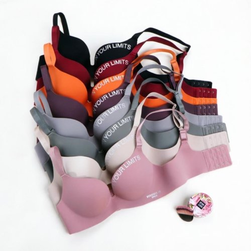 Image of Soft Seamless Deep V Bralette with Thin Straps – Elegant Wireless Lingerie for Women