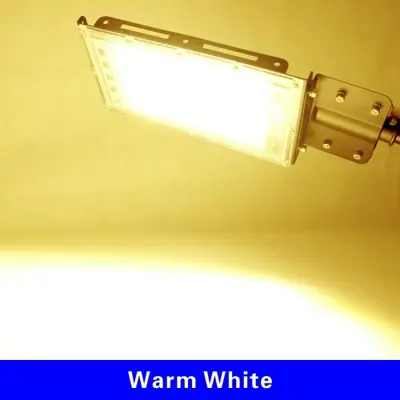 Image de Lampe LED Extérieure 100W - Éclairage Puissant et Étanche IP65
