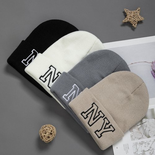 Imagen de Gorro de punto bordado unisex con letras NY, gorro de lana cálido para invierno, gorro que combina con todo, 1 ud.