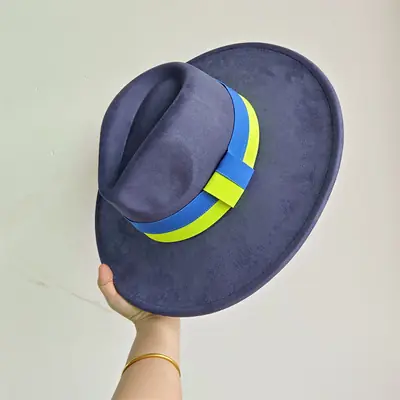 Image de Chapeau en feutre à large bord, style rétro britannique