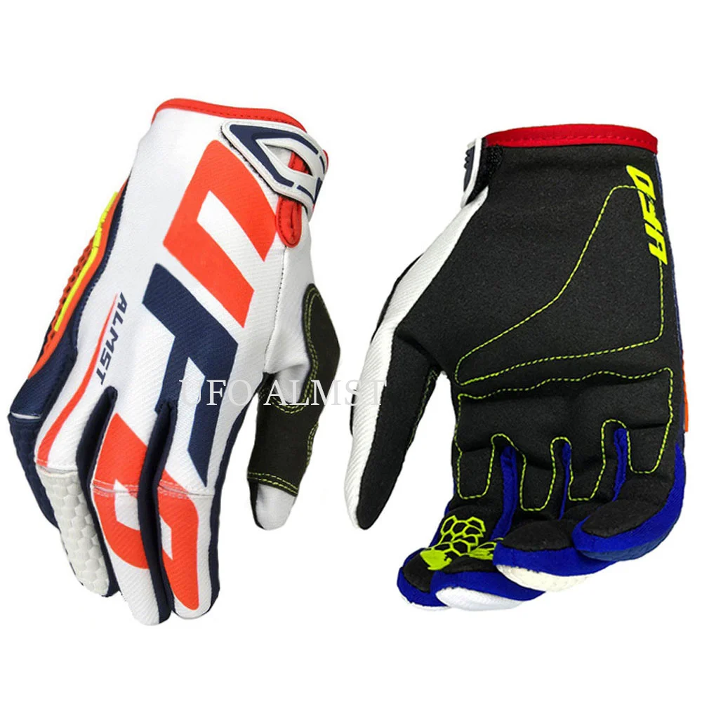 SZARY