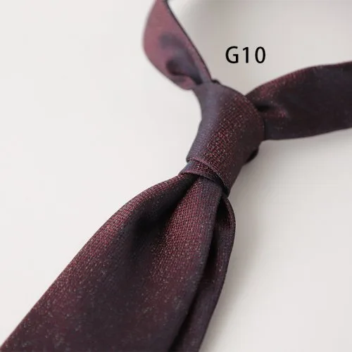 G10