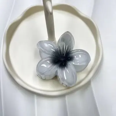 Image de Pinces à Cheveux Fleuries - Style Élégant pour Femmes