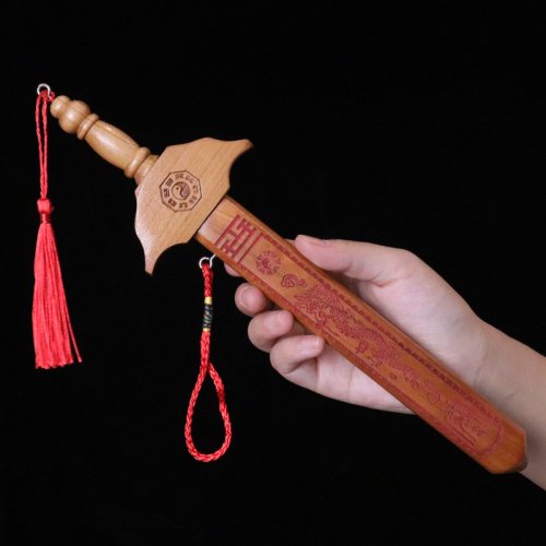 Imagen de Espada de Madera de Caoba Artisanal con Diseño de Katana, Juguete Seguro y Tallado a Mano para Niños, Ideal como Regalo Tradicional Chino
