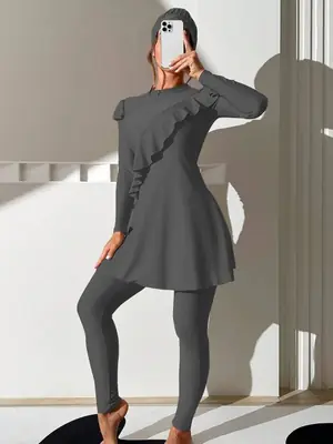 Image de Burkini 3 Pièces Modeste pour Femmes - Maillot de Bain Musulman 2024