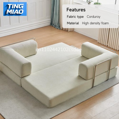 Immagine di Divano Letto Elegante in Velluto - Design Italiano Moderno