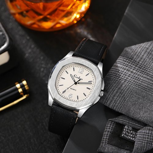 Image of 2022 Elegant Men's Casual Leather Strap Quartz Watch – Stylish Sports Wristwatch for Everyday Wear