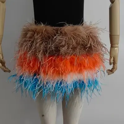 Image de Jupe en Plumes Réelles - Mini Jupe Sexy pour Fêtes et Carnaval
