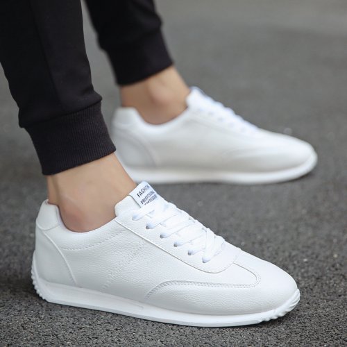 Immagine di QZHSMY Scarpe da uomo in pelle Sneakers Trend Scarpe casual Italiane Traspiranti per il tempo libero...