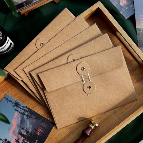 Imagen de 20 Sobres de Papel Kraft Marrón Vintage 11,5x17 cm - Ideal para Envíos, Regalos y Proyectos Creativos