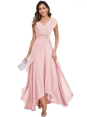Image de Robe Maman de la Mariée en Dentelle - Élégante & Froncée