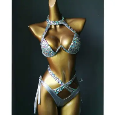 Image de Bikini Diamant Scintillant - Élégance & Séduction