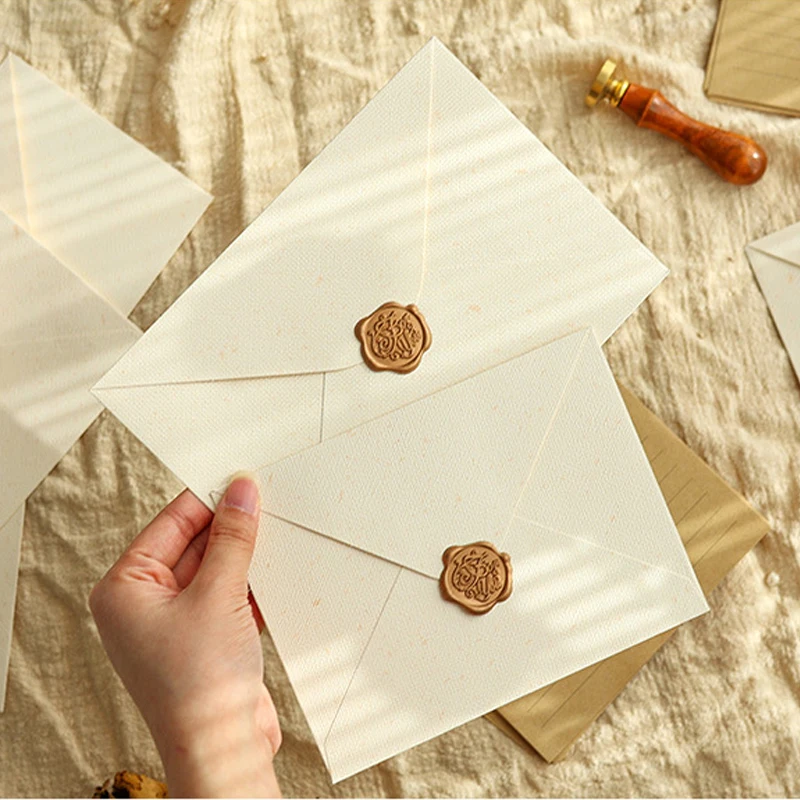 Zdjęcie 30 sztuk/partia 19X13cm koperta wysokiej jakości 250g papierowa tekstura lniana koperty pocztówka pudełko upominkowe opakowanie wiadomości zaproszenie ślubne