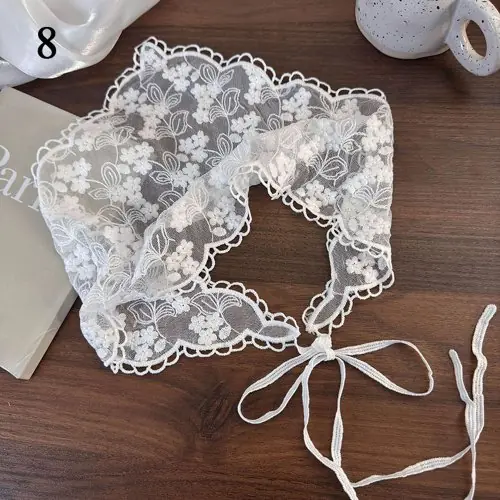Image de Écharpe Dentelle Florale Rétro - Bandana Élégant pour Femme