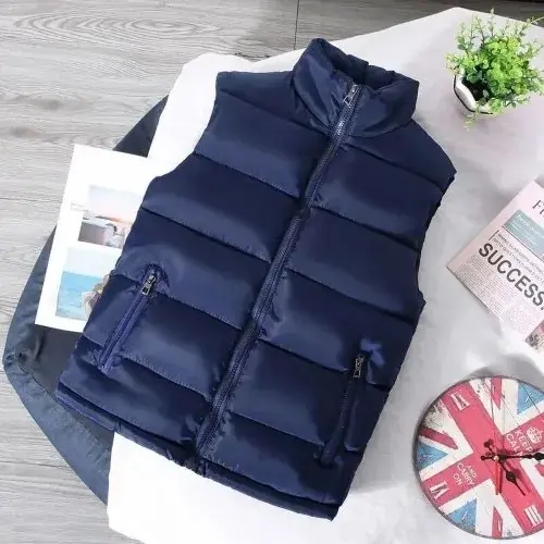 Image de Gilet Blanc Homme Coupe Cintrée Col Montant - Tendance 2023