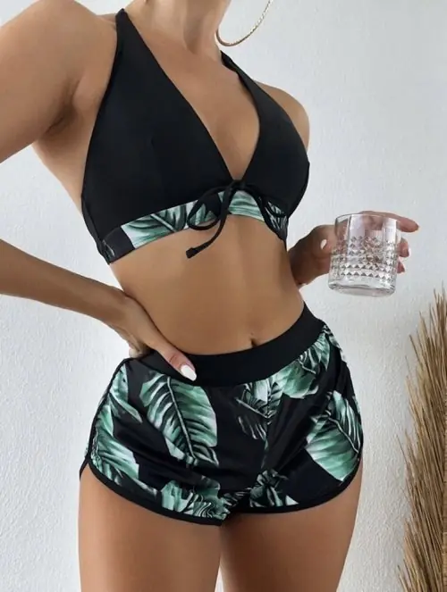 Image de Bikini 3 Pièces Feuilles Imprimé - Sexy & Tendance 2025