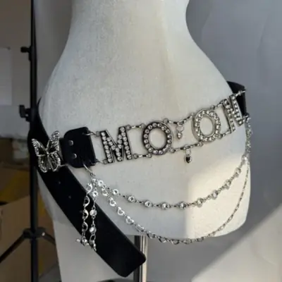 Image de Ceinture Y2K Strass Papillon - Look Hottie & Sexy