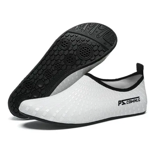 Image de Chaussures Aqua Sportives - Idéales pour Plage, Natation & Plongée