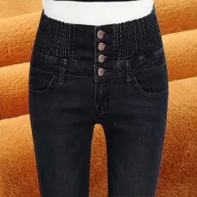 Image de Jean Velours Taille Haute - Tendance Automne-Hiver 2025