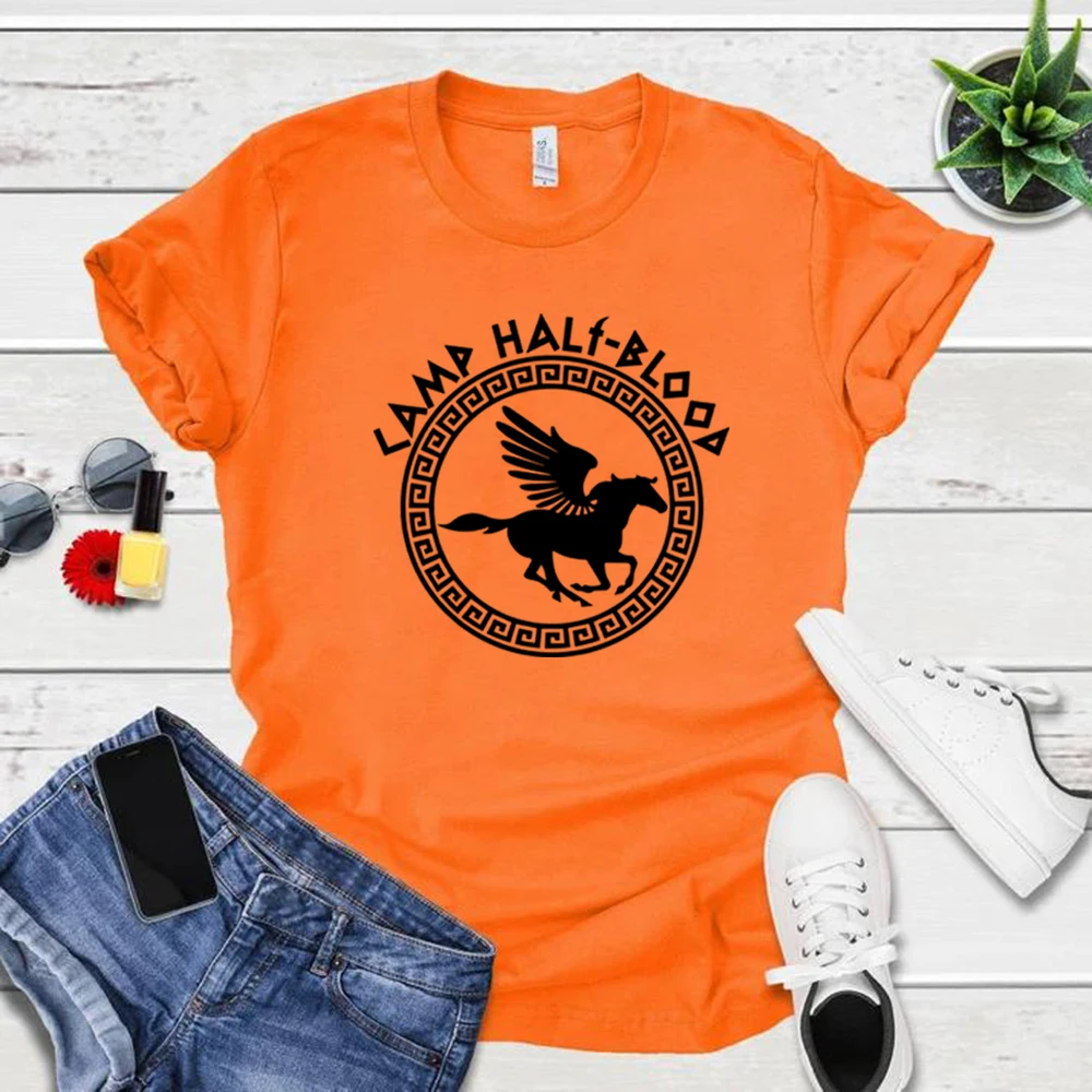 Zdjęcie Koszulka z nadrukiem Camp Half-Blood – T-shirt z motywem Percy Jackson, idealny na treningi, Halloween i prezent dla fanów magii i mitologii greckiej