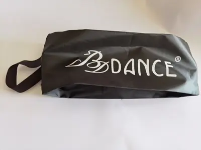 Image de Sac de Danse Portable pour Femmes - Idéal pour les Chaussures de Salle de Bal