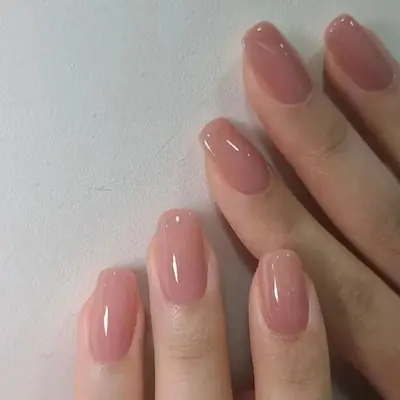 Image de Faux Ongles Courts Rouge Vin - Design Carré & Détachable