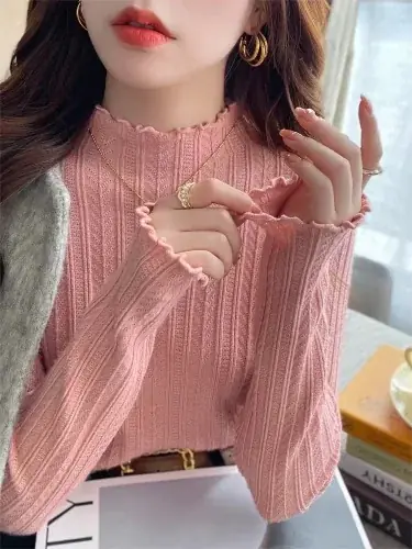 Image de Pull Col Roulé Femme à Volants - Automne/Hiver